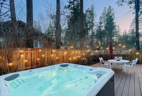 Cozy Bear Cabin with Spa
